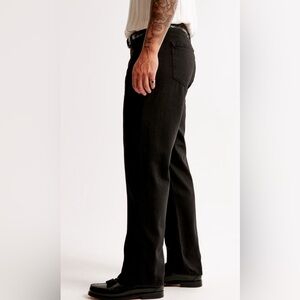 Abercrombie Lightweight Athletic Loose Jean